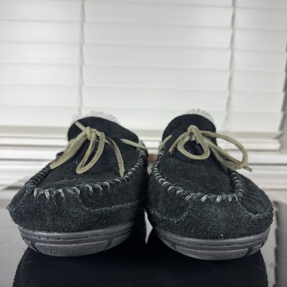 L.L. Bean Wicked Good Slippers Men’s 12 Black Suede Fur Lined Moccasin Slippers main image 8